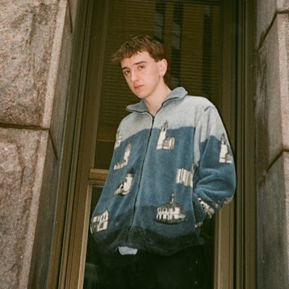 Meet your Posher, Easeupkid